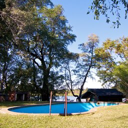 Ndhovu-Safari-Lodge-Resdest-Namibia-Namibia-Kavango-Caprivi-Swimmingpool